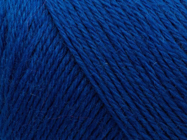 Filcolana Arwetta, 80% Superwash Merino Wool & 20%Nylon, 210 m/200yds