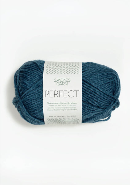 Sandnes Garn, Perfect, 85% Wool, 15% Nylon, DK Weight