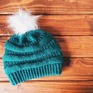 "Topped Off with a Toque," Knitting Class. Instructor Susan