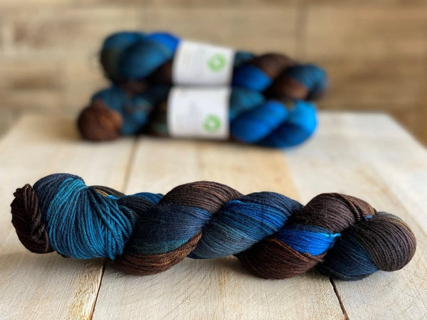Biscotte Yarns, Bis-Sock Marmicelle Picot Collection, 85% hand washable merino wool and 15% nylon, #1 Fingering Weight