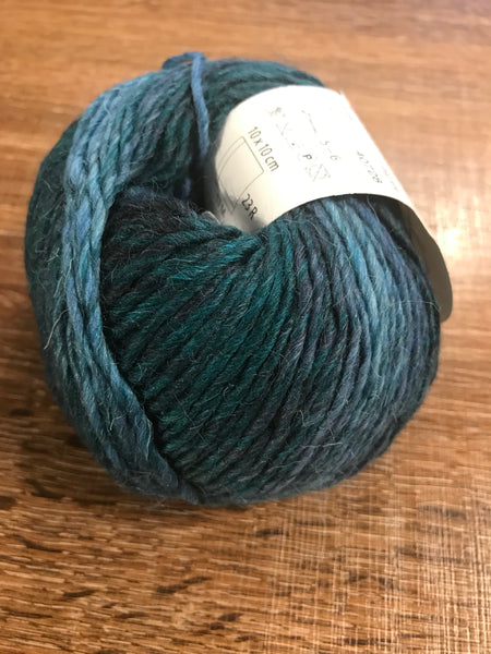 GGH Myla 80% Wool, 20% Alpaca, #4 Worsted Weight