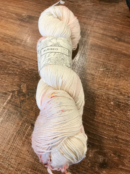 Vegan Yarn, Albireo, #1 Fingering Weight