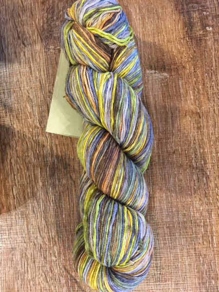 Urth Uneek Hand Dyed Self-Striping Extrafine Superwash Merino, Fingering #1