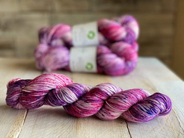 Biscotte Yarns, Bis-Sock Marmicelle Picot Collection, 85% hand washable merino wool and 15% nylon, #1 Fingering Weight