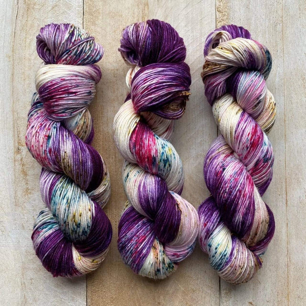 Biscotte Yarns, Bis-Sock Marmicelle Picot Collection, 85% hand washable merino wool and 15% nylon, #1 Fingering Weight