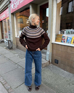 Petite Knits, Peer Gynt, DK Weight 100% Norwegian Wool