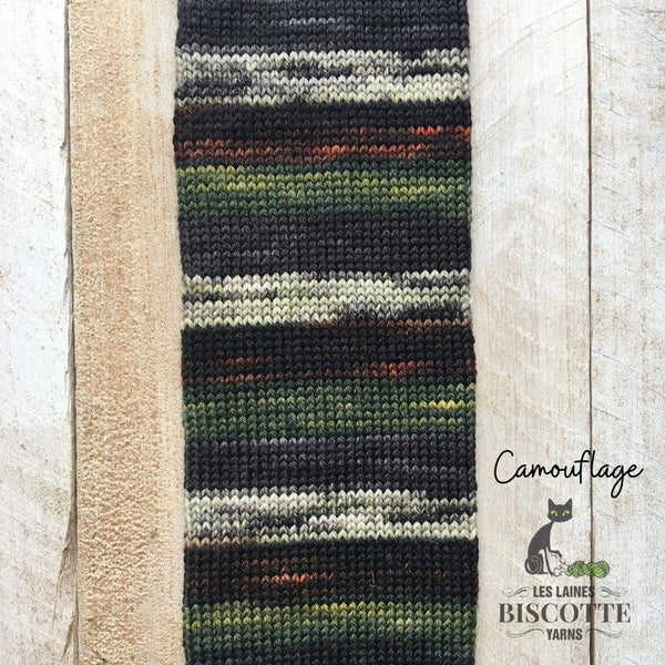 Biscotte Yarns, Bis-Sock yarn semi-solid, 85% superwash merino wool and 15% nylon, 100g #1 Fingering Weight